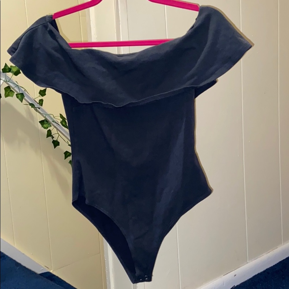BRAND NEW Forever 21 Navy Body Suit